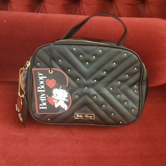 Betty Boop Black Quilted Hand/Shoulder bag with Dist Bag And Gold Accessories - Picture 1 of 10